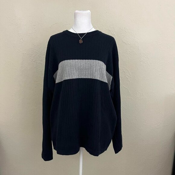 Navy blue 90s Gap oversized sweater with grey stripe detailing - Picture 2 of 7